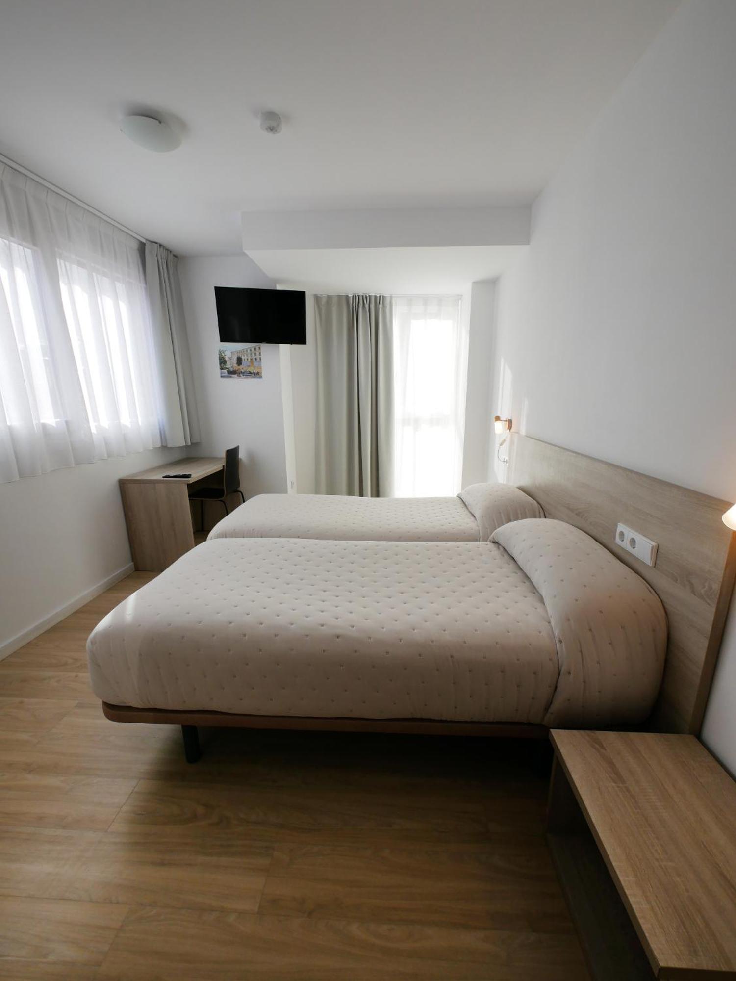 Hotel Myro ヒホン エクステリア 写真