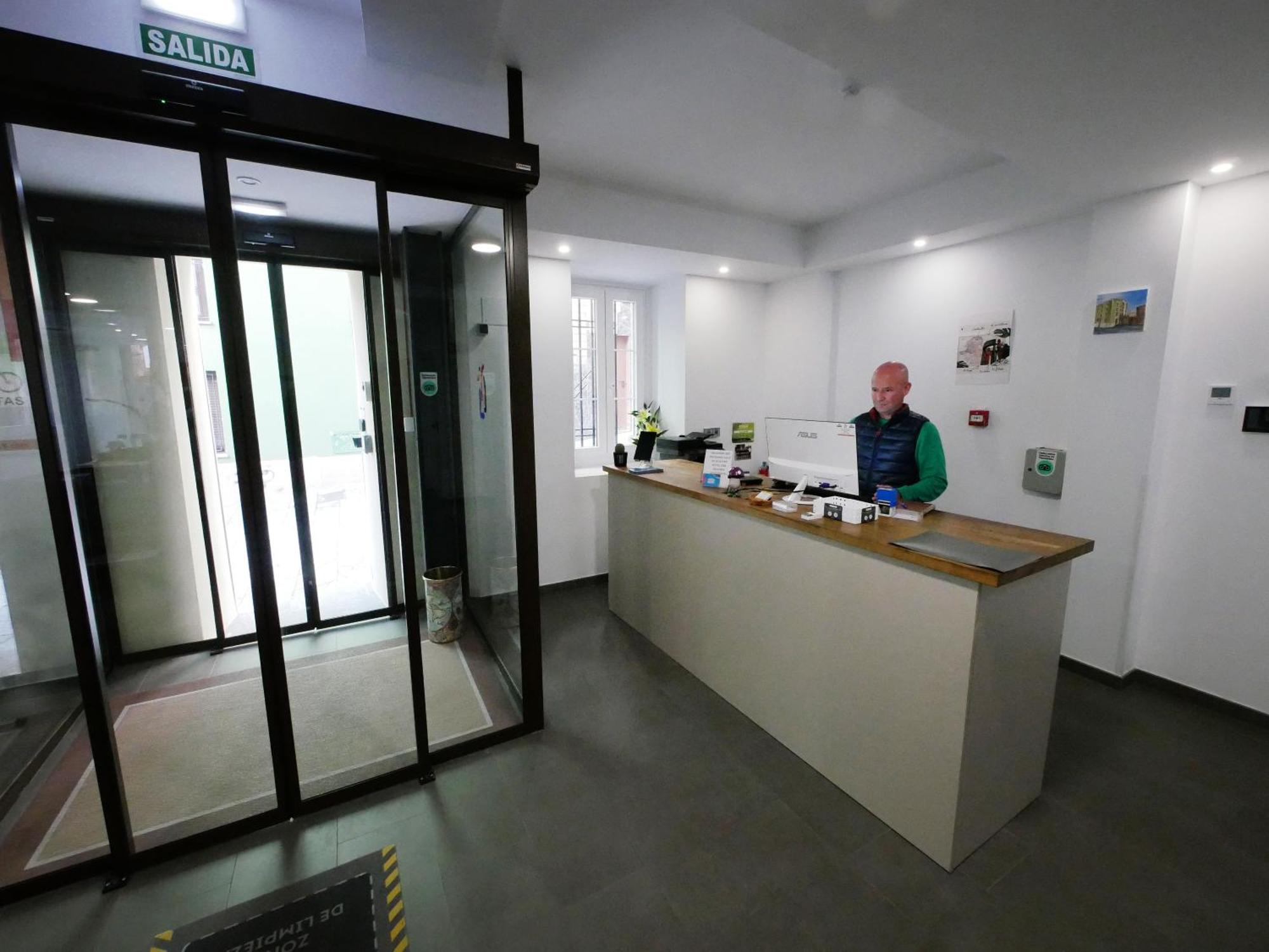 Hotel Myro ヒホン エクステリア 写真
