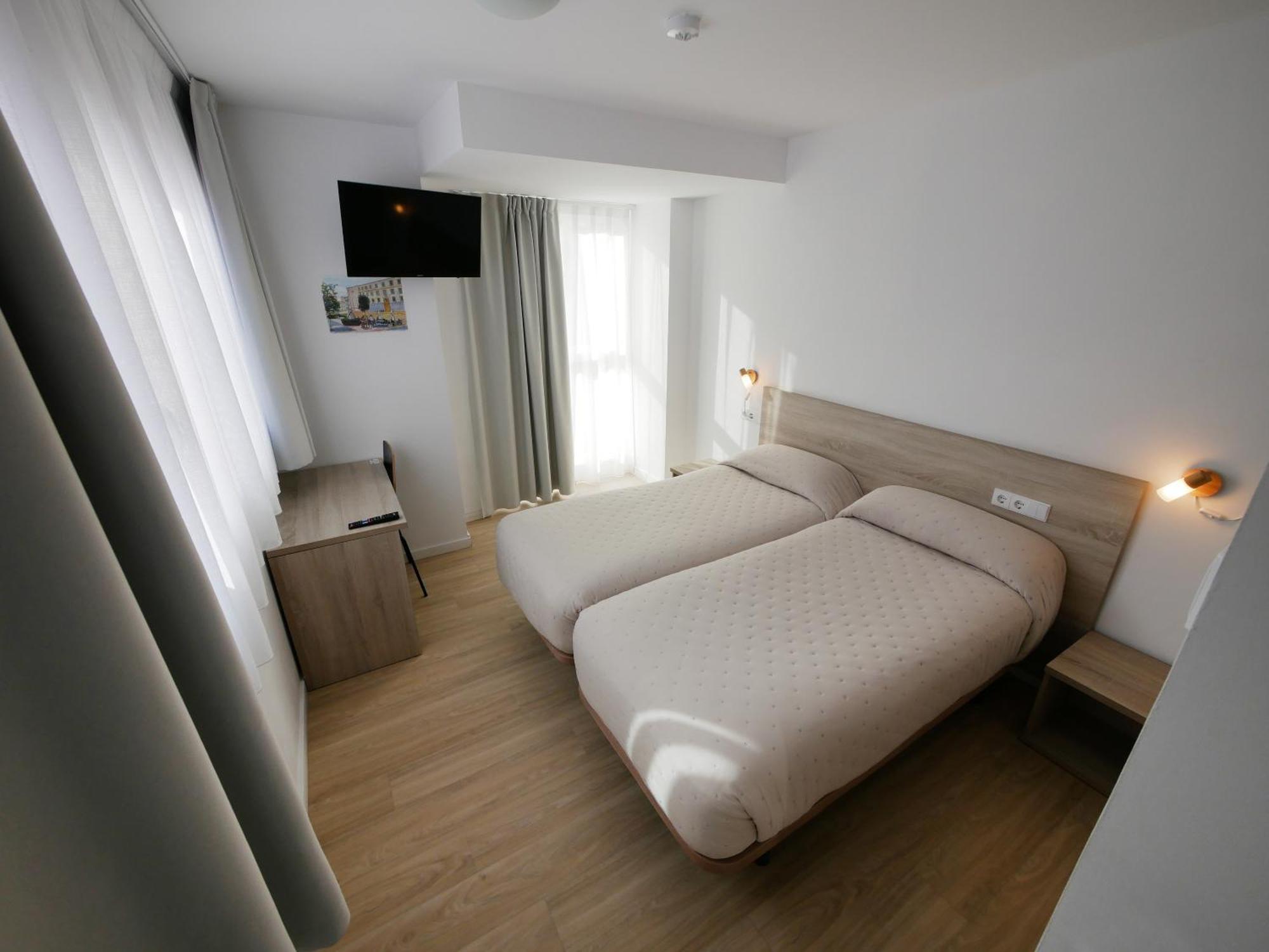 Hotel Myro ヒホン エクステリア 写真